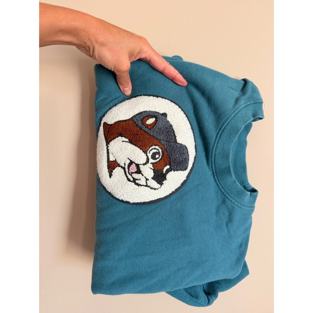 Buc-ee's Women Teal Blue Cropped Sweatshirt Chenille embroidered Patch Small